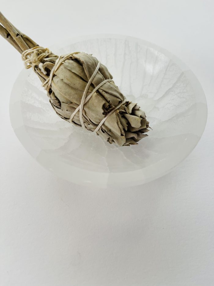 Smudge Bowl, Selenite